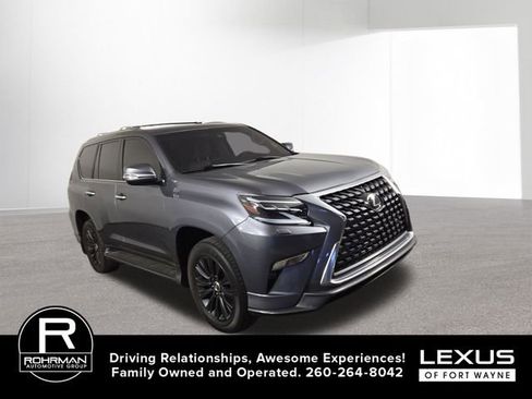 Used 2023 Lexus GX 460 Luxury w/ Sport Design Package AWD/4WD image 5