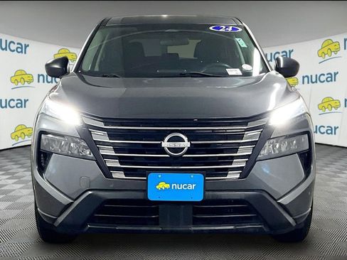 Used 2024 Nissan Rogue S FWD image 2