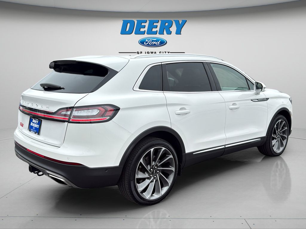 Used 2023 Lincoln Nautilus Reserve w/ Equipment Group 201A AWD/4WD image 13