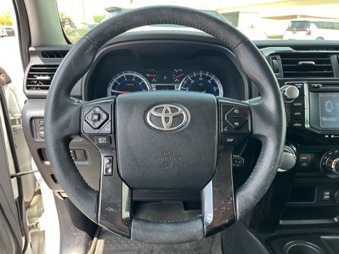 Used 2019 Toyota 4Runner TRD Pro AWD/4WD image 18
