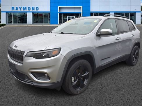 Used 2021 Jeep Cherokee Latitude Plus image 6