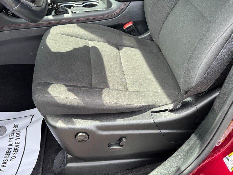 Used 2025 Dodge Durango GT AWD/4WD image 28