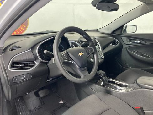 Used 2023 Chevrolet Malibu LT FWD image 15