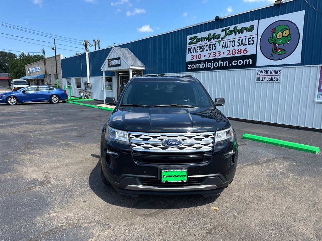 Used 2019 Ford Explorer XLT w/ Equipment Group 202A AWD/4WD image 2