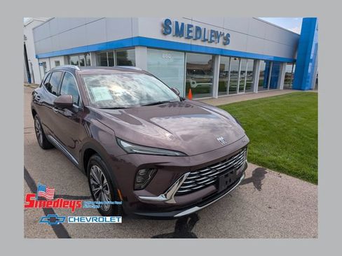 Used 2024 Buick Envision Preferred AWD/4WD image 1