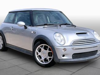 Used 2006 MINI Cooper S FWD video 2