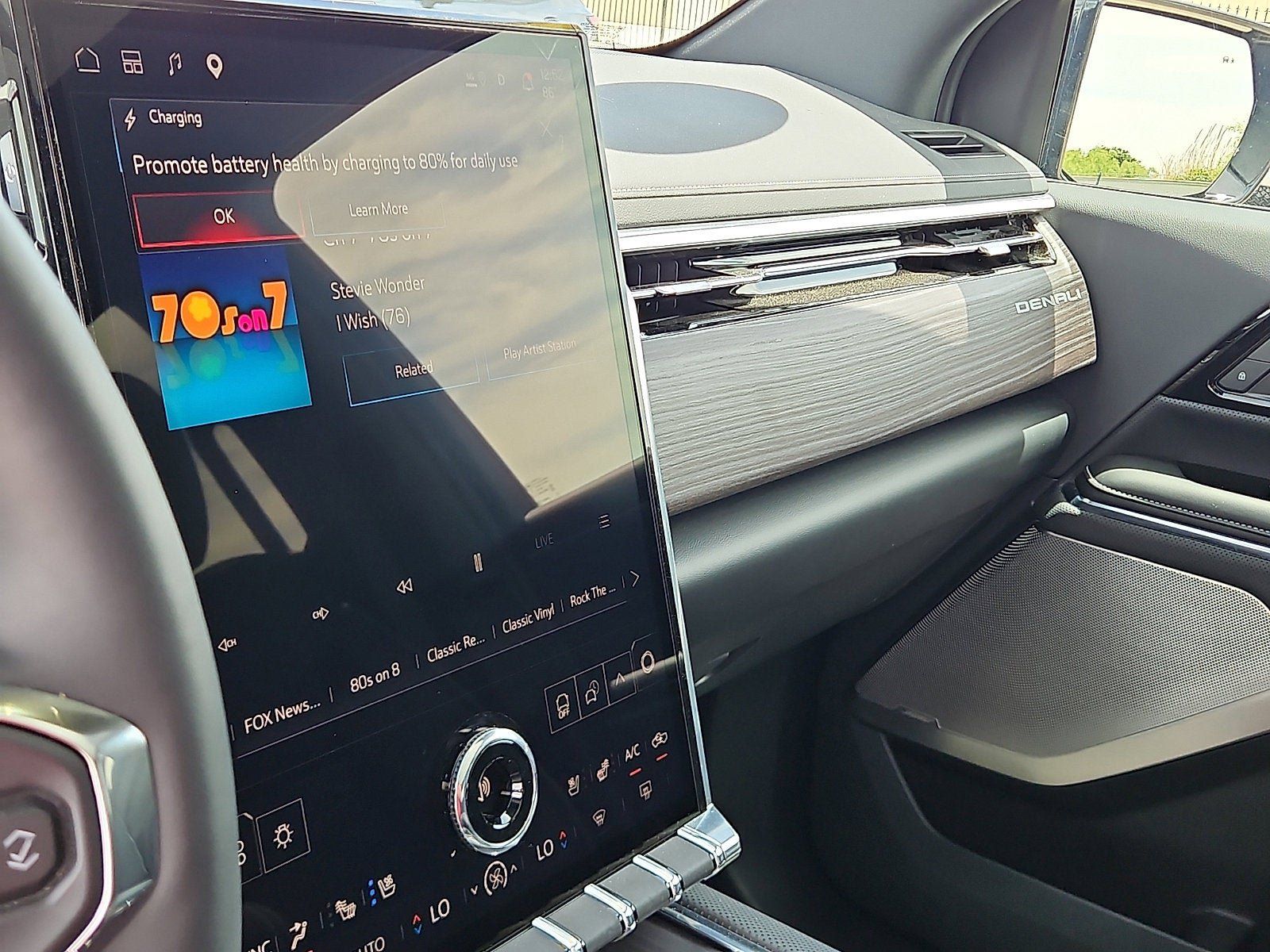 New 2025 GMC Sierra EV Denali AWD/4WD image 19