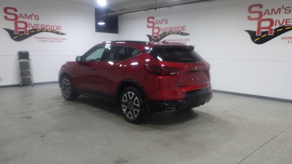 Used 2025 Chevrolet Blazer RS w/ Driver Confidence II Package AWD/4WD image 2