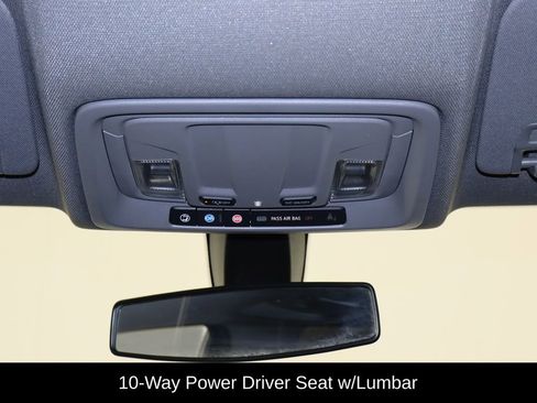 Used 2021 Chevrolet Silverado 1500 LT AWD/4WD image 24