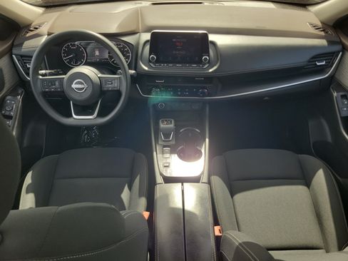 Used 2023 Nissan Rogue S FWD image 16