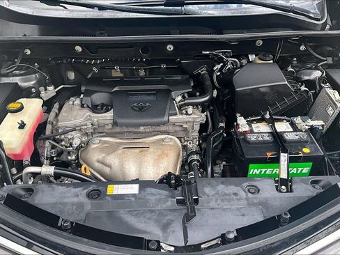 Used 2017 Toyota RAV4 XLE image 13