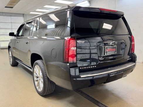 Used 2019 Chevrolet Suburban Premier w/ Premier Plus Edition AWD/4WD image 7