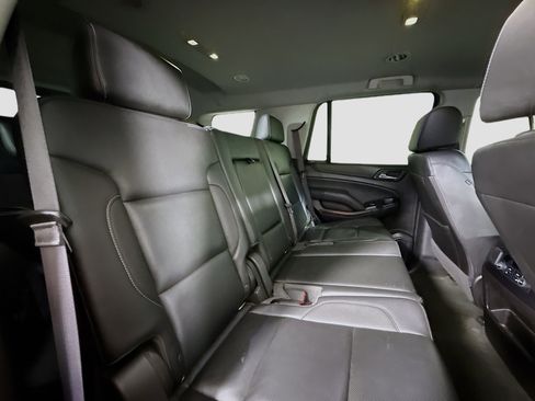 Used 2017 GMC Yukon SLT image 27