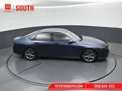 Used 2024 Honda Accord EX image 45