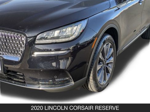 Used 2020 Lincoln Corsair Reserve image 10
