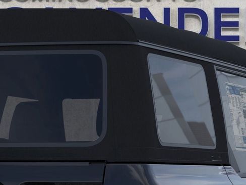 New 2025 Ford Bronco 4-Door image 25