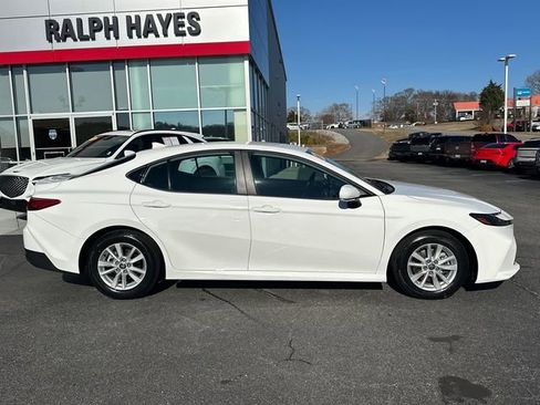 Certified 2025 Toyota Camry LE image 2