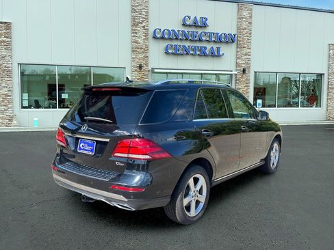 Used 2018 Mercedes-Benz GLE 350 4MATIC image 4