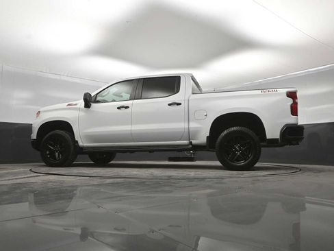 Used 2024 Chevrolet Silverado 1500 LT Trail Boss w/ Protection Package AWD/4WD image 38