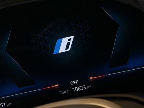 Certified 2025 BMW iX xDrive50 AWD/4WD image 39