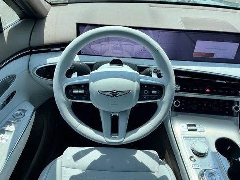 New 2026 Genesis GV70 2.5T Advanced AWD/4WD image 8