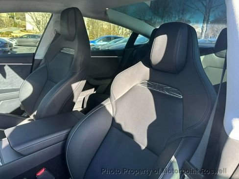 Used 2024 Tesla Model 3 Performance image 13