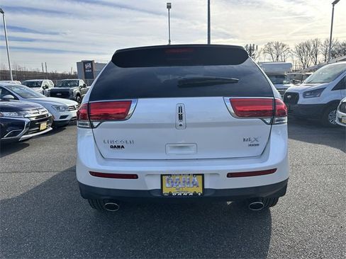 Used 2015 Lincoln MKX AWD w/ Equipment Group 102A image 6