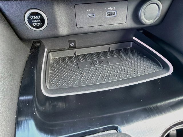 Used 2021 Nissan Rogue Platinum FWD image 31