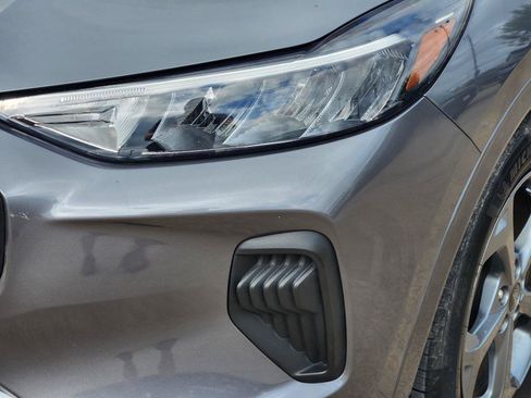 Used 2023 Ford Escape ST-Line w/ Tech Pack #1 AWD/4WD image 7