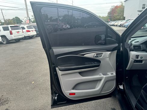 Used 2016 Honda Pilot EX-L image 17