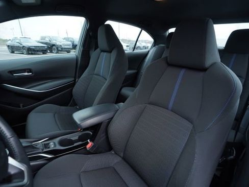 Used 2022 Toyota Corolla SE w/ Carpet Mat Package (TMS) image 34