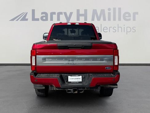 Certified 2022 Ford F350 Platinum AWD/4WD image 3