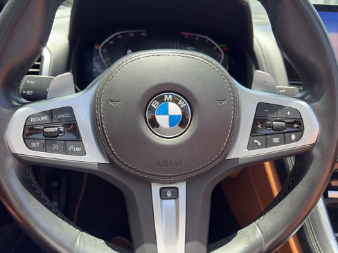 Used 2025 BMW 840i Convertible RWD image 9