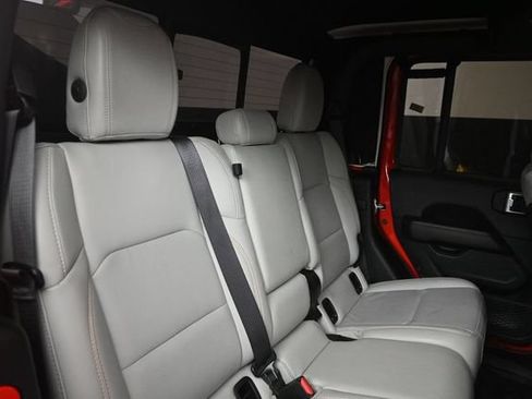 Used 2021 Jeep Gladiator Mojave AWD/4WD image 49