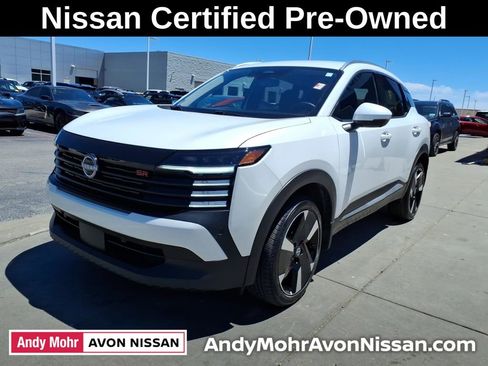Certified 2025 Nissan Kicks SR FWD image 4