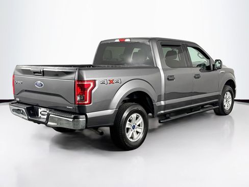 Used 2015 Ford F150 XLT AWD/4WD image 11