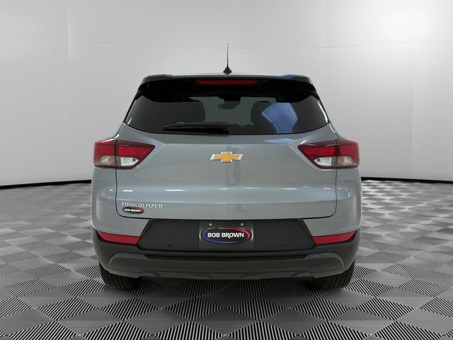Used 2024 Chevrolet TrailBlazer LS w/ LS Convenience Package FWD image 4