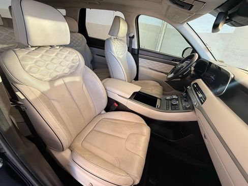 Used 2021 Hyundai Palisade Calligraphy image 12