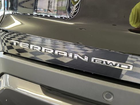 Used 2026 GMC Terrain Elevation w/ LPO, Floor Liner Package AWD/4WD image 12