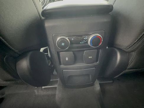 Certified 2023 Ford Explorer XLT image 24