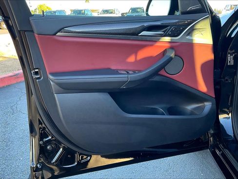 Used 2024 BMW X3 M40i w/ Premium Package image 26