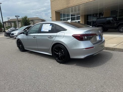 Certified 2025 Honda Civic Sport image 2