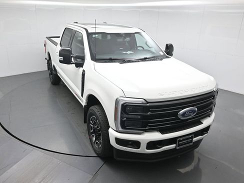 New 2026 Ford F250 Platinum image 37