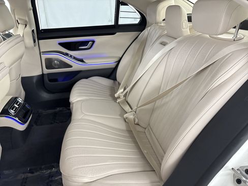 Certified 2022 Mercedes-Benz S 500 4MATIC image 27