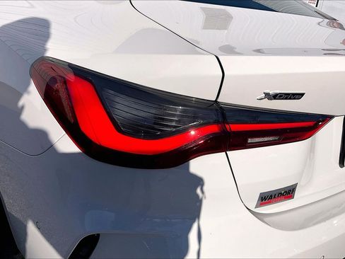 Used 2021 BMW 430i xDrive Coupe w/ M Sport Package image 34