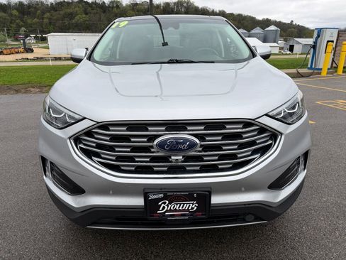 Used 2019 Ford Edge Titanium w/ Equipment Group 301A AWD/4WD image 2