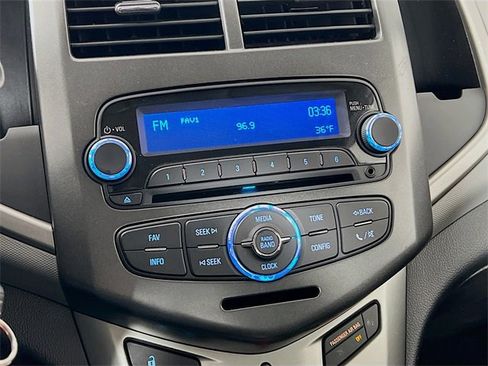 Used 2015 Chevrolet Sonic LT image 16