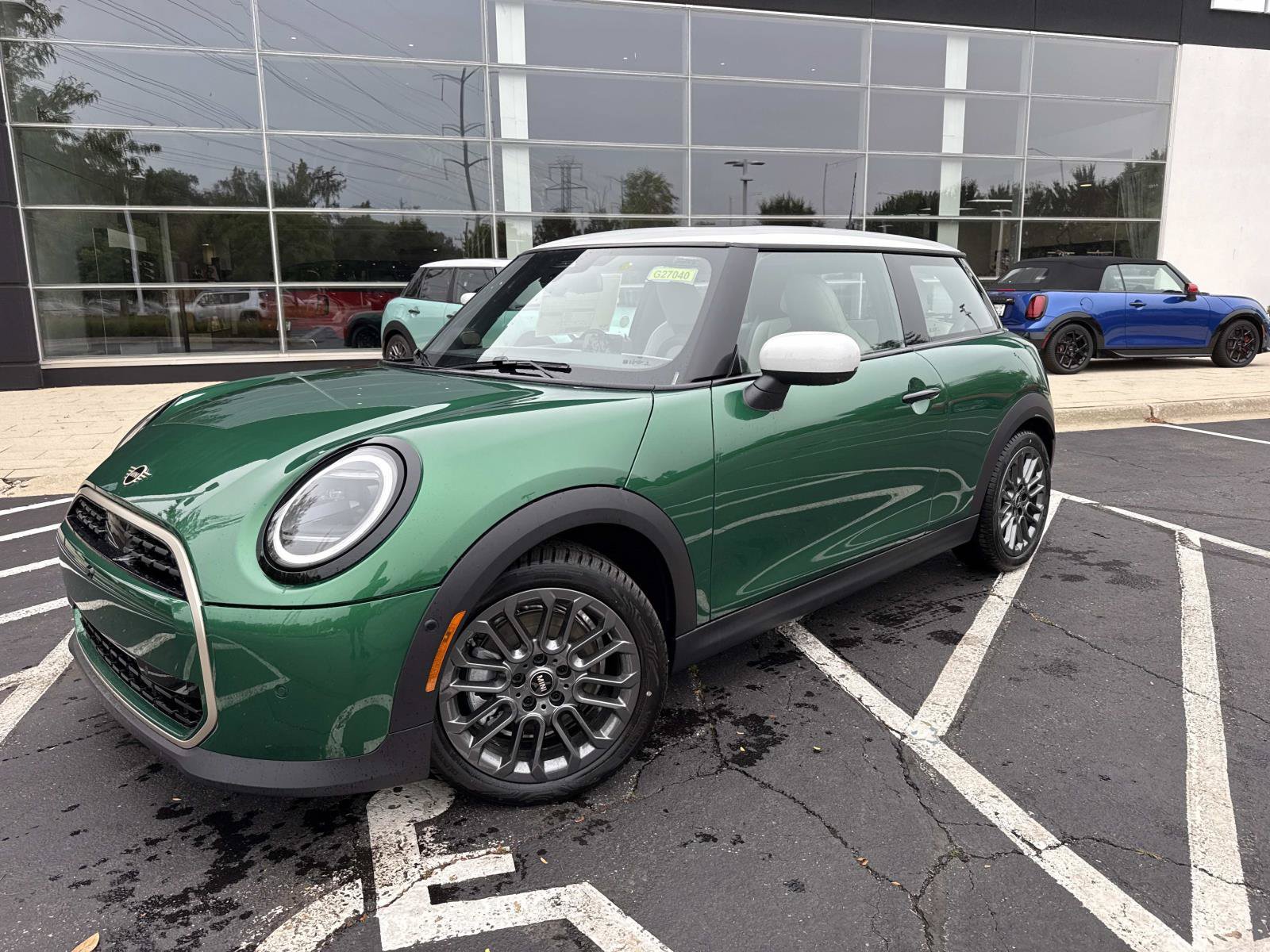New 2027 MINI Cooper 2-Door Hardtop FWD image 1