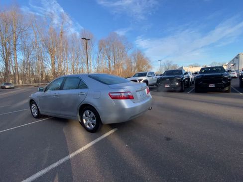 Used 2008 Toyota Camry LE image 7
