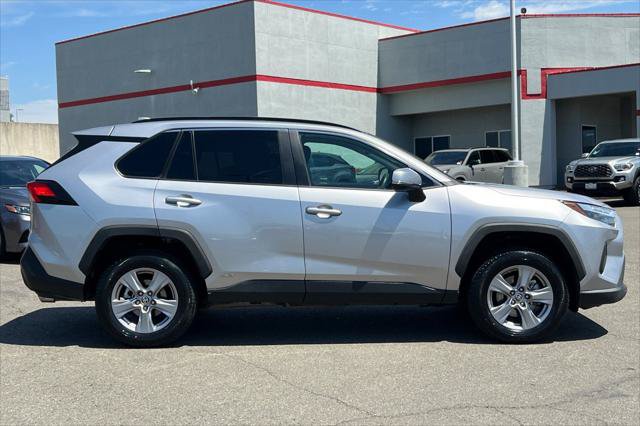 Certified 2023 Toyota RAV4 LE AWD/4WD image 6